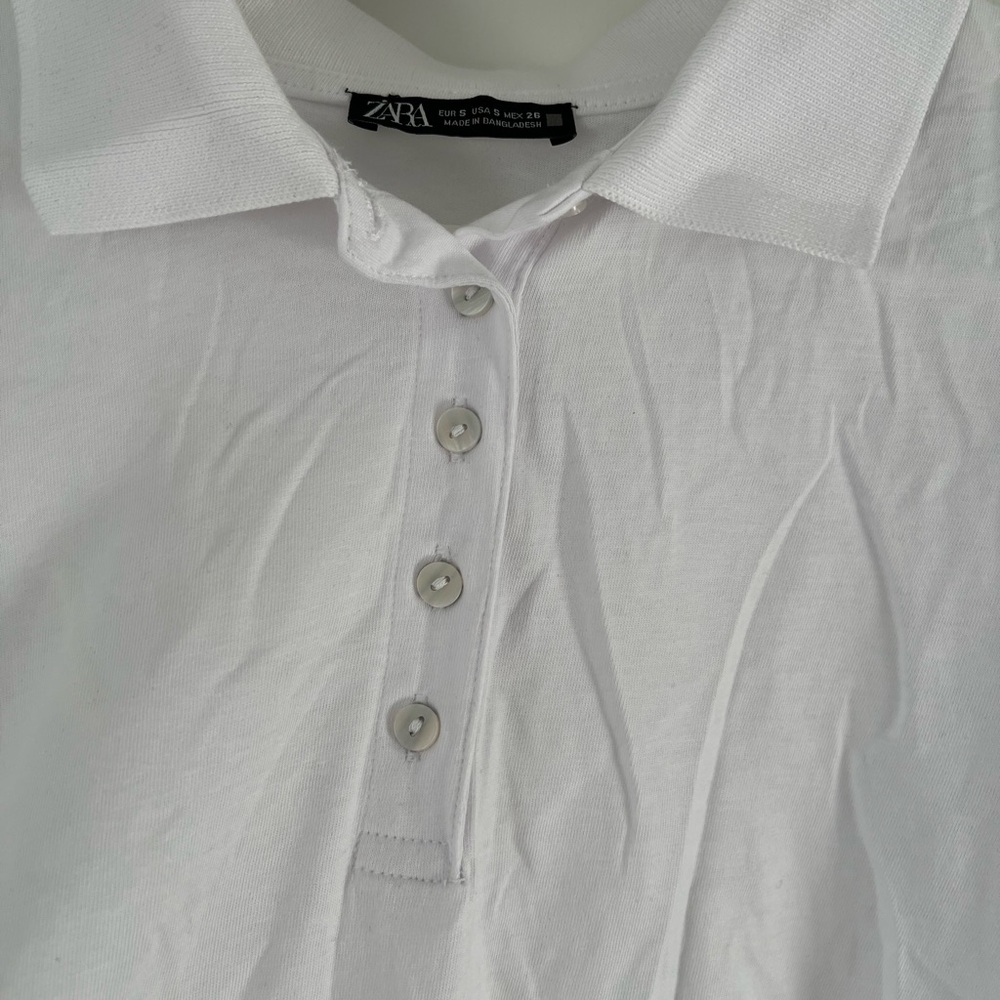 Zara buttoned tee - Picture 2 of 3
